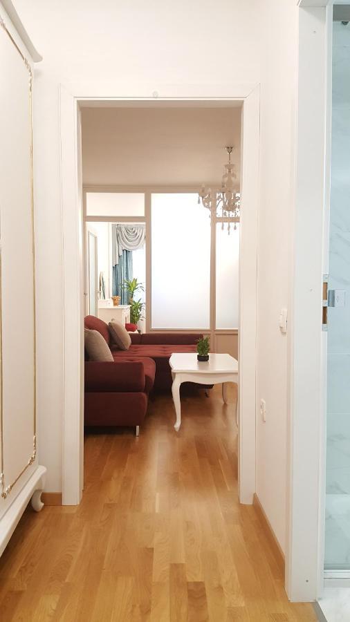 E&E Apartments 4* Arena Stozice 卢布尔雅那 外观 照片