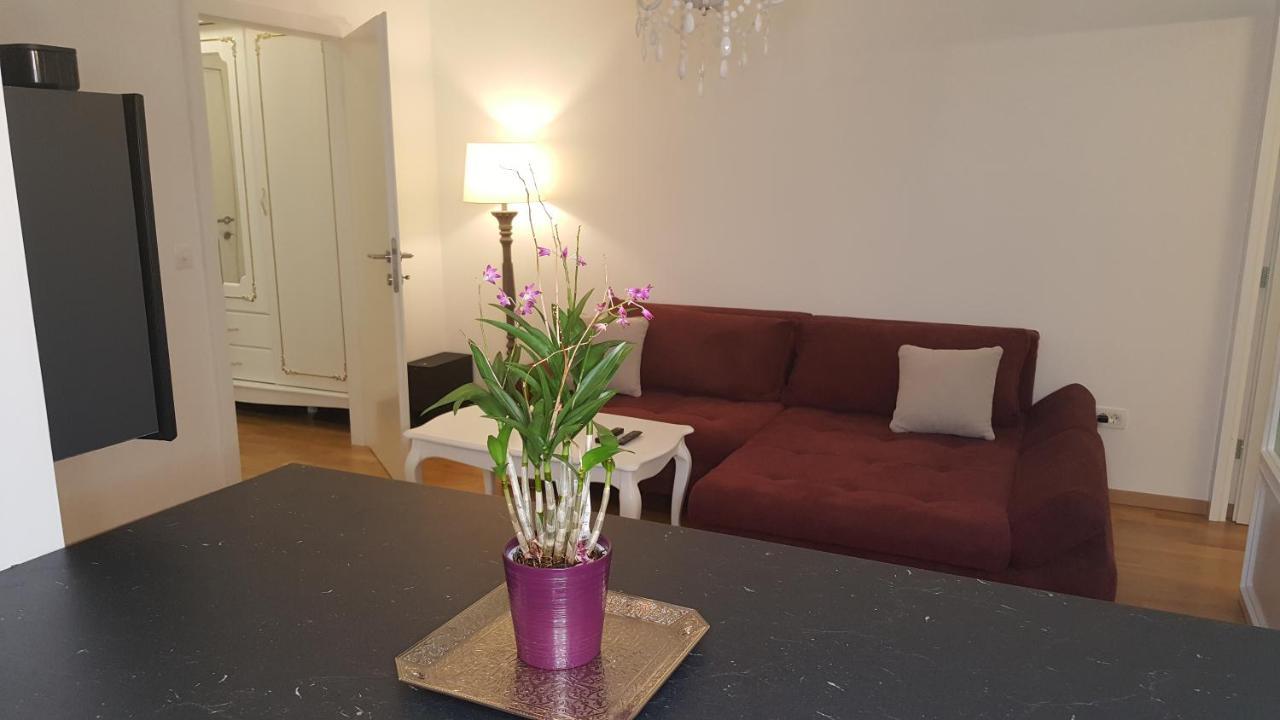E&E Apartments 4* Arena Stozice 卢布尔雅那 外观 照片
